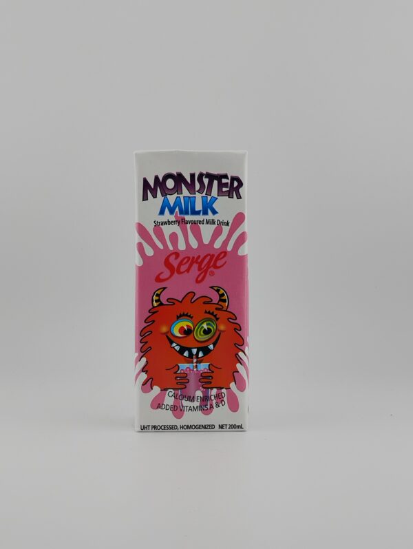 Monster Milk Strawberry flavoured 200ml